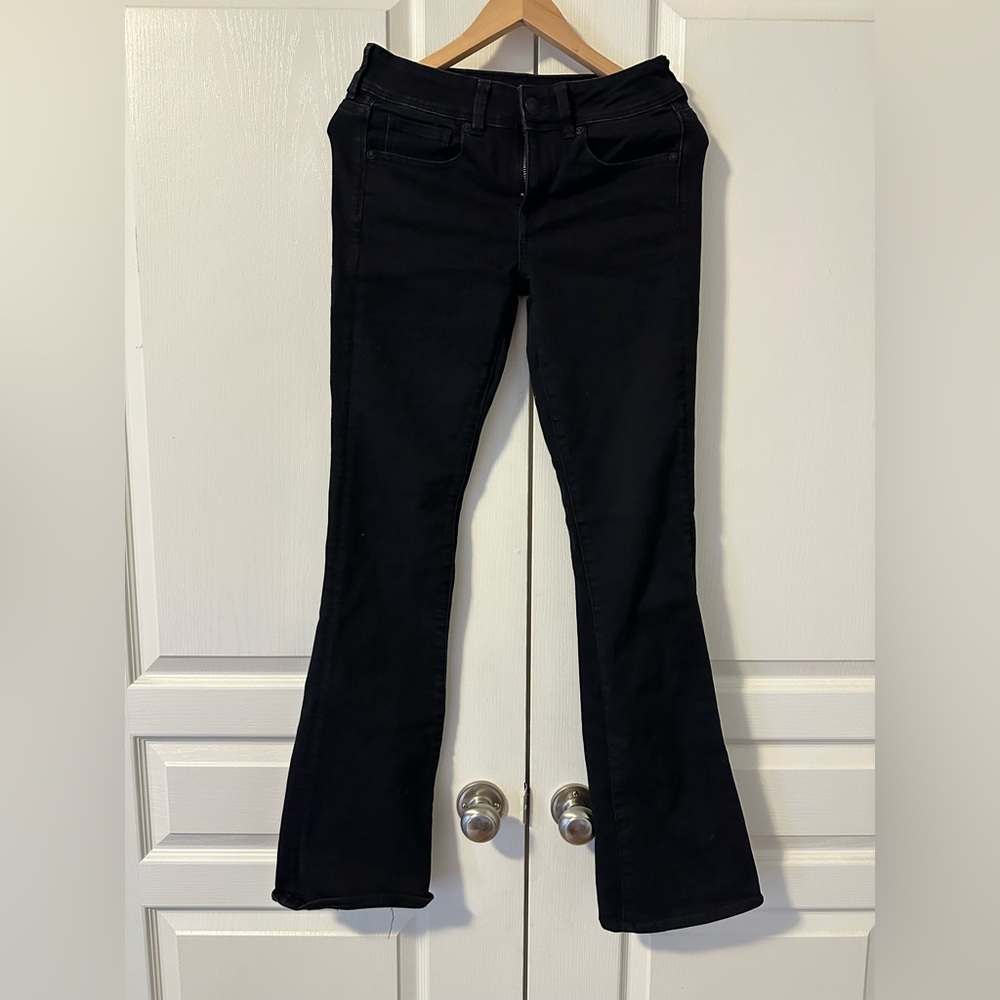 Long* American Eagle Outfitters Black Flare Jeans, 4L